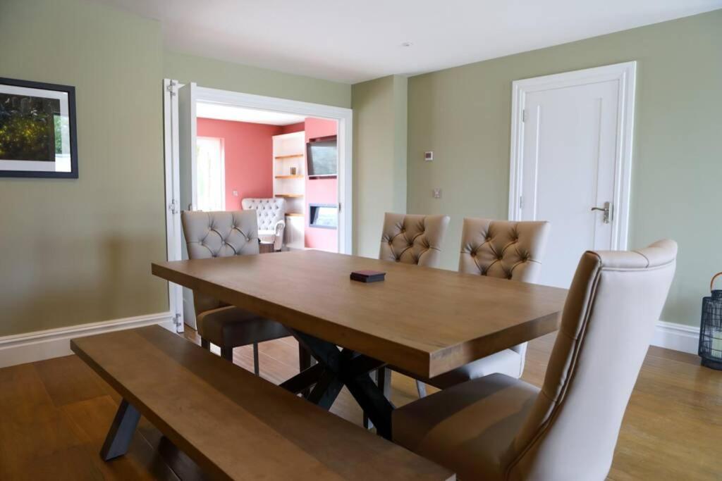5* Self Catering Βίλα Nenagh Εξωτερικό φωτογραφία