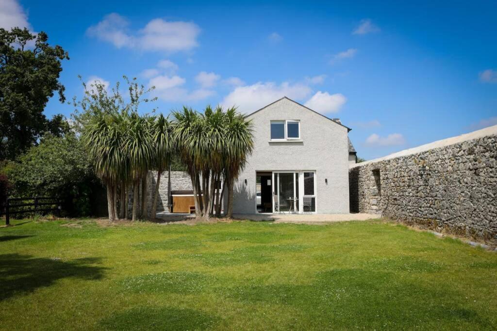 5* Self Catering Βίλα Nenagh Εξωτερικό φωτογραφία